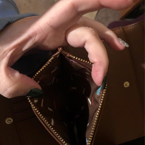 Loungefly Disney Princess Icecream - Picture 3 of 6